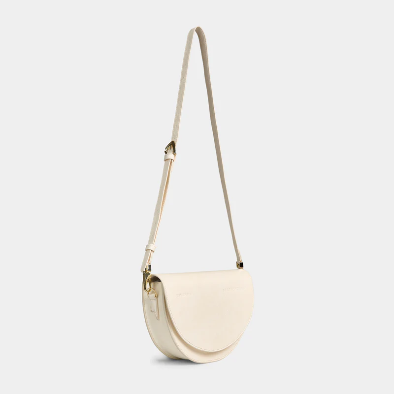 CHAUTFIFTH - DEMI Bag (include wrinkle strap)  Cream white with texture