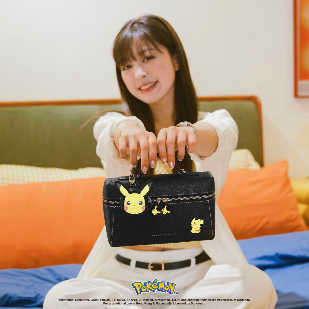 Samuel Ashley - Pokémon Key Chain Leather Pouch in Pikachu black